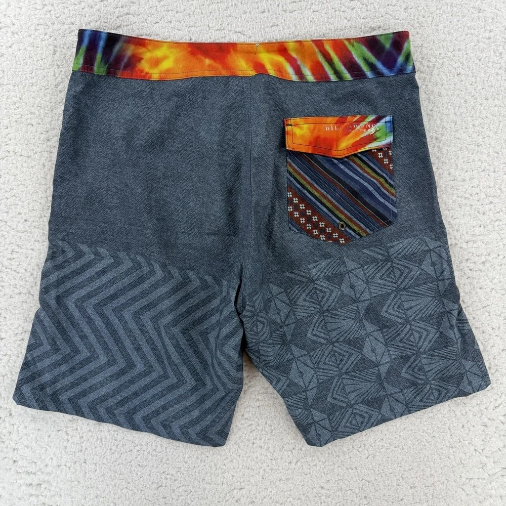 Billabong Board Shorts Mens 33 Gray Geometric Platinum X PX2 Swim Trunks